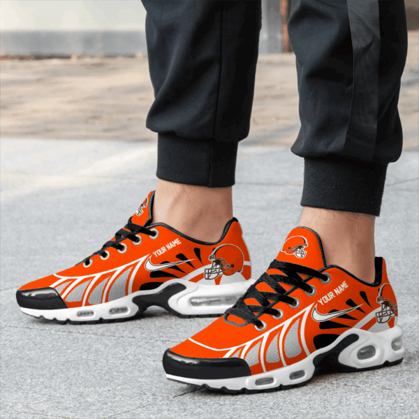 LIMITED EDITION - NEW CUSTOMIZED NFL29 CLB CLEVELAND BROWNS UNISEX AIR MAX PLUS SNEAKERS