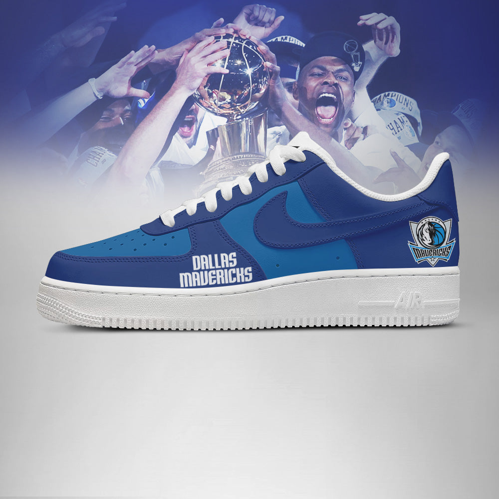 LIMITED EDITION - NEW CUSTOMIZED NBA18 DL MAVERICKS AF1 SHOES