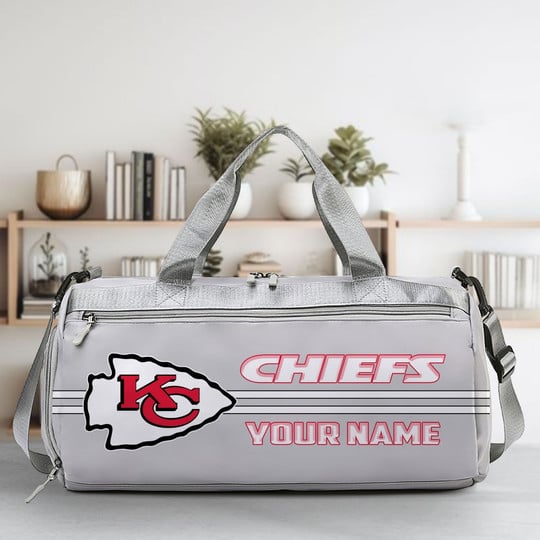 LIMITED EDITION - NEW CUSTOMIZED NFL01 KCC KANSAS CITY CHIEFS SPORTS FITNESS BAG