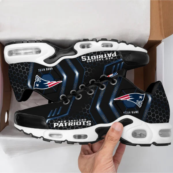 LIMITED EDITION - NEW CUSTOMIZED NFL27 NEP NEW ENGLAND PATRIOTS UNISEX AIR MAX PLUS SNEAKERS