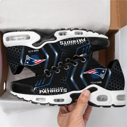 LIMITED EDITION - NEW CUSTOMIZED NFL27 NEP NEW ENGLAND PATRIOTS UNISEX AIR MAX PLUS SNEAKERS