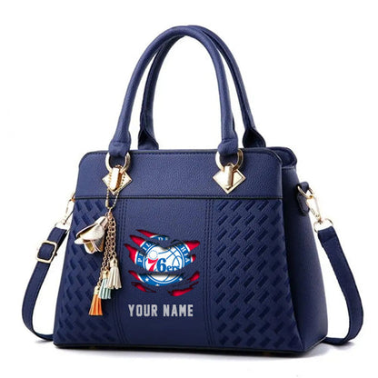 LIMITED EDITION - NEW CUSTOMIZED NBA26 P76 PHILADELPHIA 76ERS WOMEN'S HANDBAGS MULTICOLOR