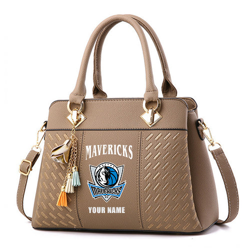 LIMITED EDITION - NEW CUSTOMIZED NBA18 DM DALLAS MAVERICKS WOMEN'S HANDBAGS MULTICOLOR