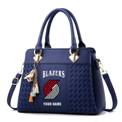 LIMITED EDITION - NEW CUSTOMIZED NBA22 PT PORTLAND TRAIL BLAZERS WOMEN'S HANDBAGS MULTICOLOR