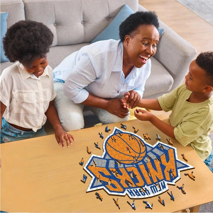 LIMITED EDITION - NEW CUSTOMIZED NBA04 NY NEW YORK KNICKS WOODEN PUZZLE