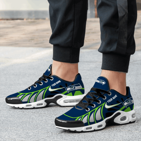 LIMITED EDITION - NEW CUSTOMIZED NFL06 SSH SEATTLE SEAHAWKS UNISEX AIR MAX PLUS SNEAKERS