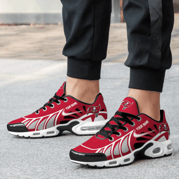 LIMITED EDITION - NEW CUSTOMIZED NFL10 TBB TAMPA BAY BUCCANEERS UNISEX AIR MAX PLUS SNEAKERS