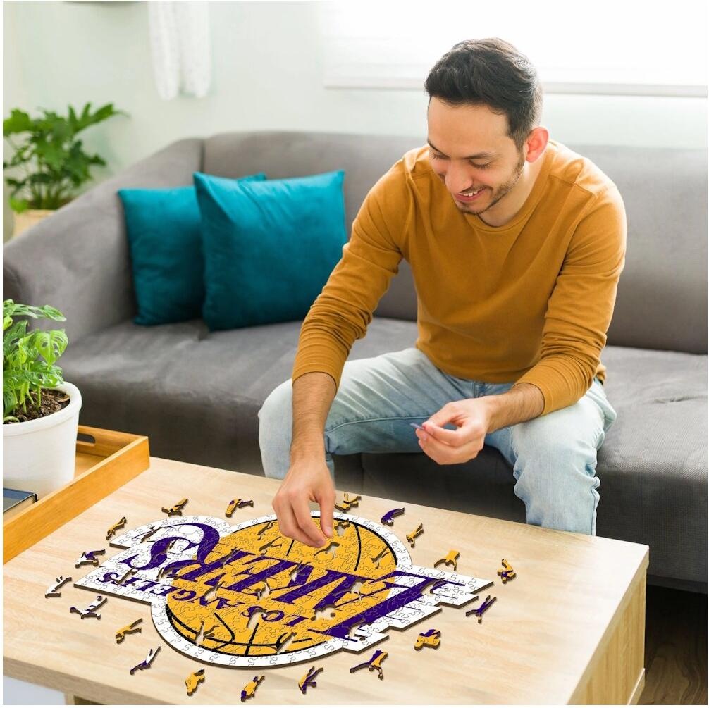 LIMITED EDITION - NEW CUSTOMIZED NBA09 LL LOS ANGELES LAKERS WOODEN PUZZLE