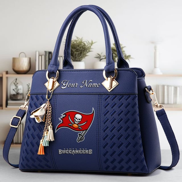 LIMITED EDITION - NEW CUSTOMIZED NFL10 TBB TAMPA BAY BUCCANEERS LUXURY HANDBAG IN MULTIPLE COLORS