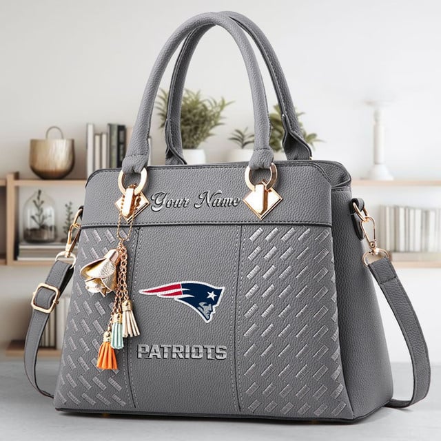 LIMITED EDITION - NEW CUSTOMIZED NFL27 NEP NEW ENGLAND PATRIOTS LUXURY HANDBAG IN MULTIPLE COLORS