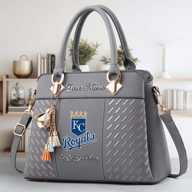 LIMITED EDITION - NEW CUSTOMIZED MLB19 KCR KANSAS CITY ROYALS WOMEN'S HANDBAGS MULTICOLOR