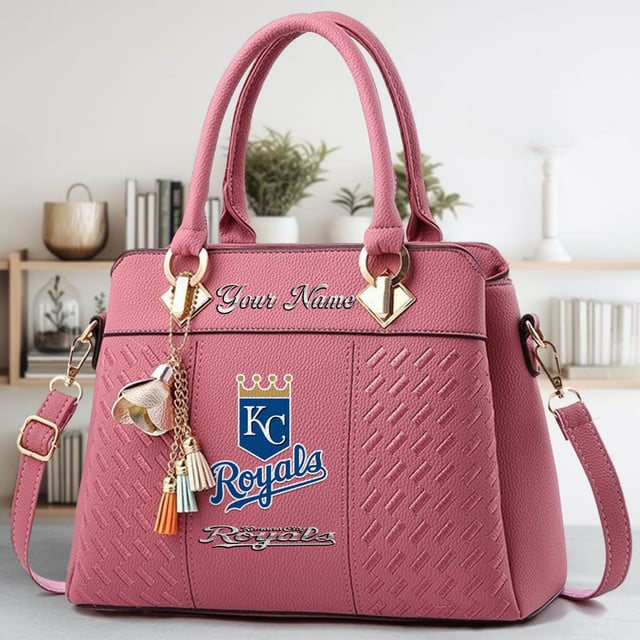 LIMITED EDITION - NEW CUSTOMIZED MLB19 KCR KANSAS CITY ROYALS WOMEN'S HANDBAGS MULTICOLOR
