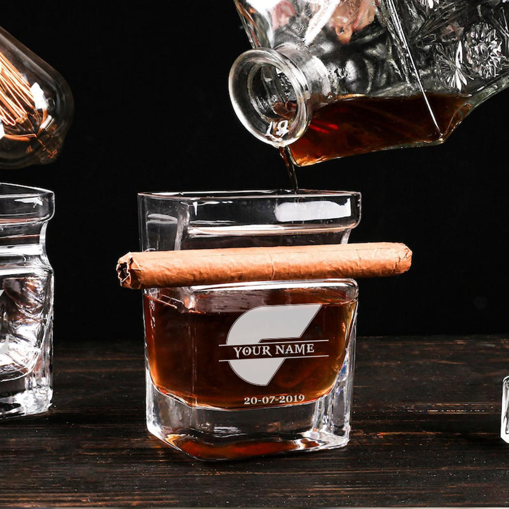 LIMITED EDITION - NEW 19 GWSG PERSONALIZED WHISKEY GLASS WITH CIGAR HOLDER FOR FANS