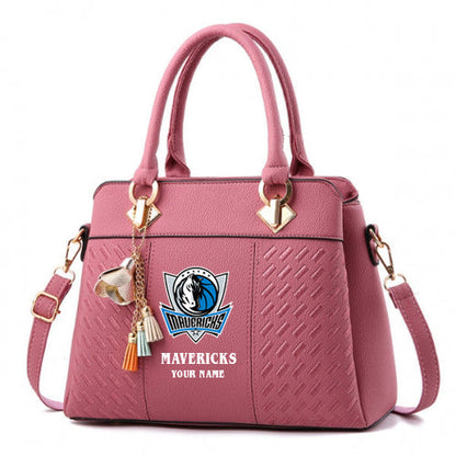 LIMITED EDITION - NEW CUSTOMIZED NBA18 DM DALLAS MAVERICKS WOMEN'S HANDBAGS MULTICOLOR