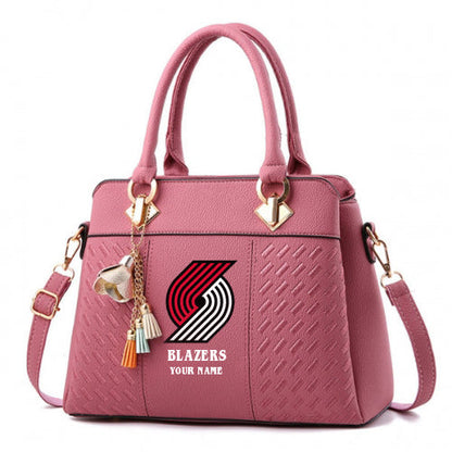 LIMITED EDITION - NEW CUSTOMIZED NBA22 PT PORTLAND TRAIL BLAZERS WOMEN'S HANDBAGS MULTICOLOR