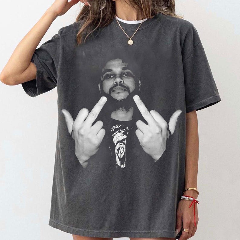 LIMITED EDITION - NEW PREMIUM THE WEEKND UNISEX T-SHIRT