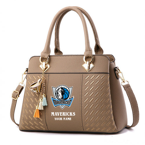 LIMITED EDITION - NEW CUSTOMIZED NBA18 DM DALLAS MAVERICKS WOMEN'S HANDBAGS MULTICOLOR