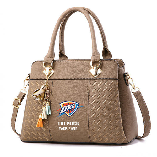 LIMITED EDITION - NEW CUSTOMIZED NBA01 OC OKLAHOMA CITY THUNDER WOMEN'S HANDBAGS MULTICOLOR