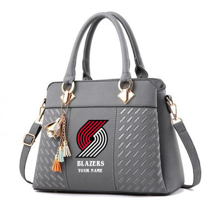 LIMITED EDITION - NEW CUSTOMIZED NBA22 PT PORTLAND TRAIL BLAZERS WOMEN'S HANDBAGS MULTICOLOR